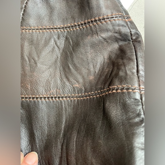 Danier Chocolate Brown Leather Jacket - Picture 9 of 16